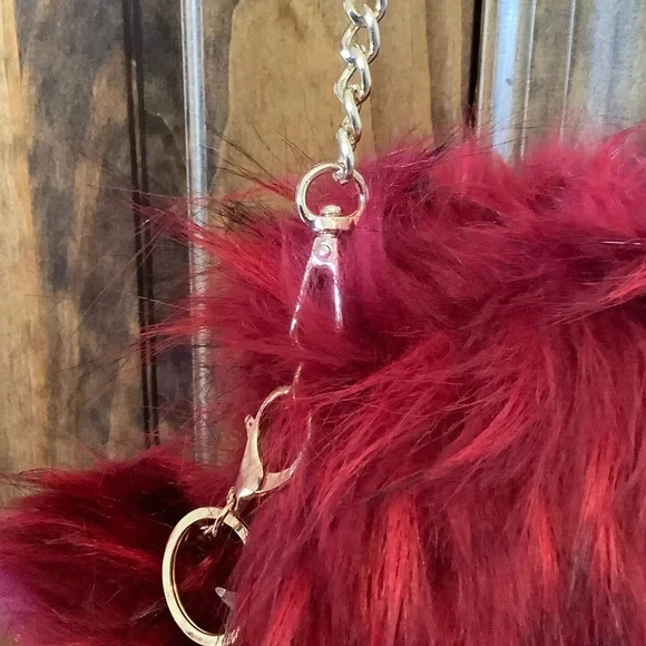 Elegant Burgundy Faux Fur Crossbody Bag - Picture 7 of 10